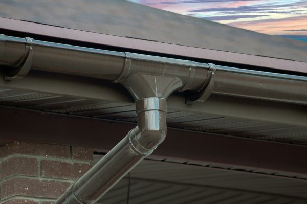 Building Gutter Installation in El Dorado Hills