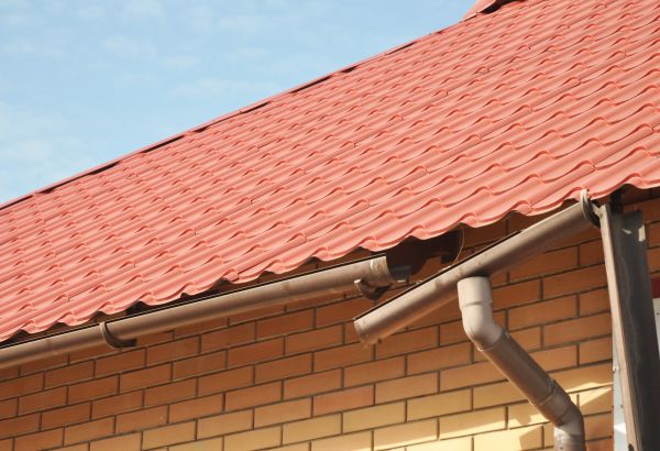 Loose Gutter Repair in El Dorado Hills