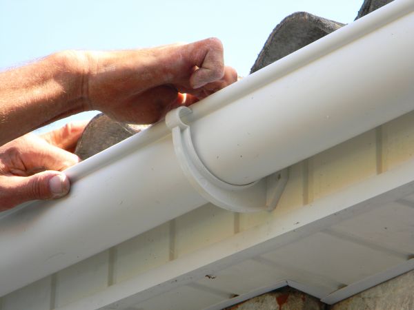 Plastic Gutter Repair in El Dorado Hills